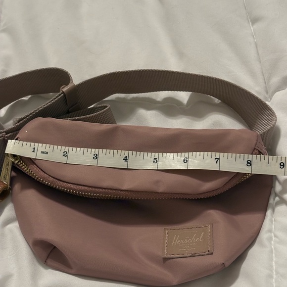 Herschel Fanny Pack - Pink Rose Belt Bag Full Zip - Picture 4 of 11